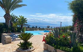 Casa Marimar Boutique Bungalows & Suites